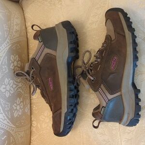 Keen Dry Waterproof Basin Ridge